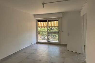 Appartement 4 pièces 1100 €