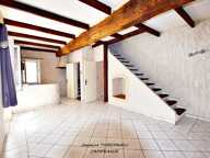 SOLLIES TOUCAS (83) - IMMEUBLE/MAISON DE VILLAGE DE 2 APPARTEMENTS + 1 LOCAL — photo 4