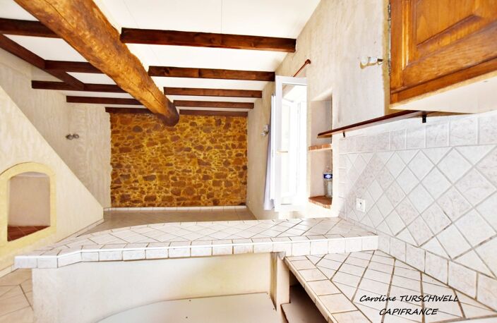 SOLLIES TOUCAS (83) - IMMEUBLE/MAISON DE VILLAGE DE 2 APPARTEMENTS + 1 LOCAL — photo 5