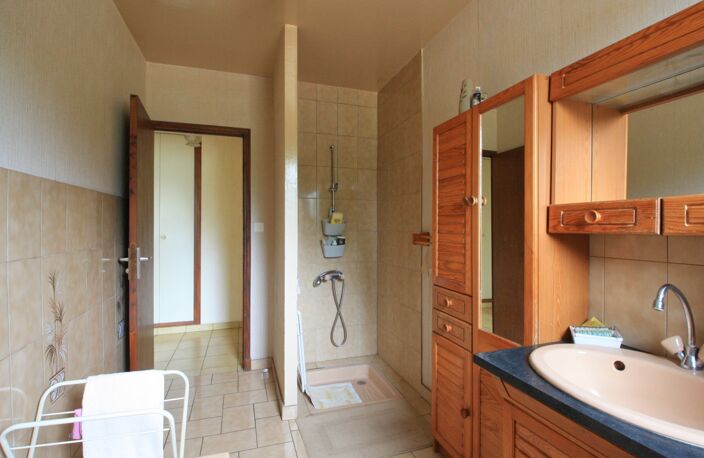 Maison traditionnelle , 5 chambres, sur 5000 m² de terrain — photo 5