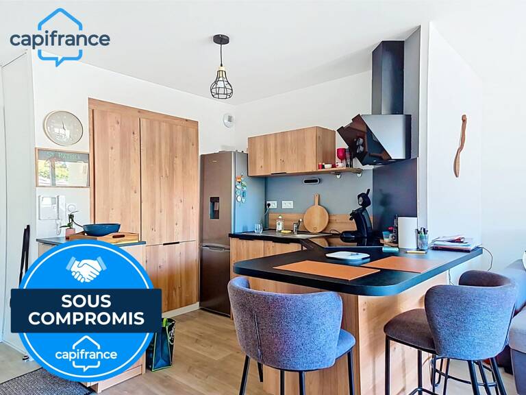 Appartement T2 récent au cœur du bourg PLOUGONVELIN (29) — photo 1