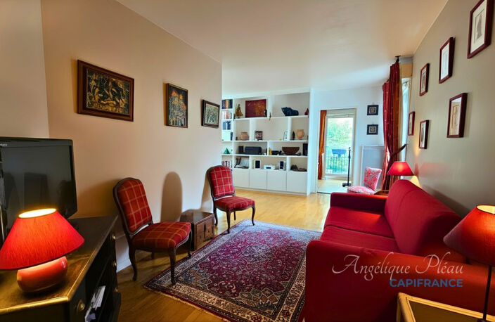 Appartement à vendre 2 pièces LA GARENNE COLOMBES (92) — photo 2