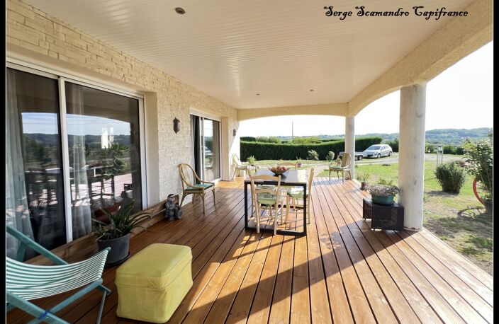 A vendre à SARIAC MAGNOAC (65) Villa de 137 m² - 3 chambres - salon séjour cuisine - garage - cave terrain 4545 m² — photo 3