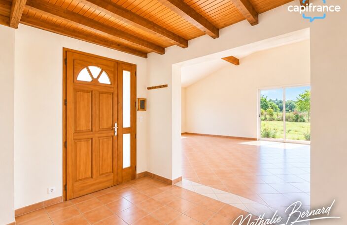 Maison de plain-pied avec grand terrain, garage et dépendanceà ALLEZ ET CAZENEUVE (47) — photo 4