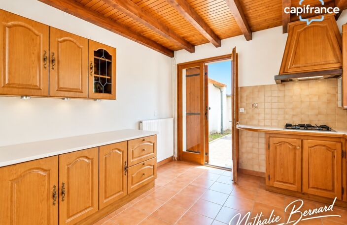 Maison de plain-pied avec grand terrain, garage et dépendanceà ALLEZ ET CAZENEUVE (47) — photo 5