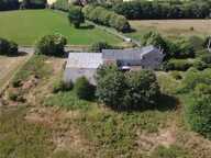Maison à vendre 105 m² 3 chambres 6 pièces dépendances 6.5 hectares terrain et bois  AIGURANDE (36) — photo 2