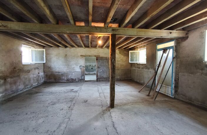 Maison à vendre 105 m² 3 chambres 6 pièces dépendances 6.5 hectares terrain et bois  AIGURANDE (36) — photo 5
