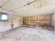 SAINT ARNOULT DES BOIS (28) Grange de 220 m² — photo 4