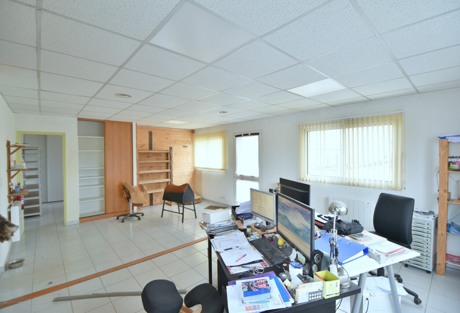 Local/bureau à louer CUGAND (85) — photo 1