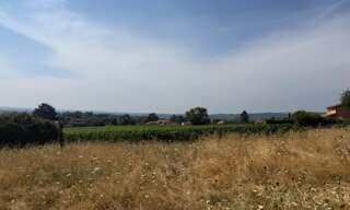 Terrain  900 m² à vendre à Charnay-lès-Mâcon (71850)
