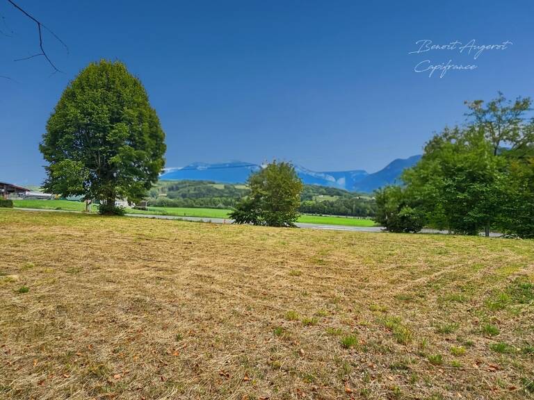 GROISY – TERRAIN A BATIR DE 1 054 M² AVEC MAGNIFIQUE VUE — photo 1