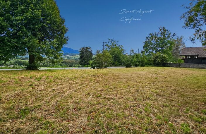 GROISY – TERRAIN A BATIR DE 1 054 M² AVEC MAGNIFIQUE VUE — photo 3