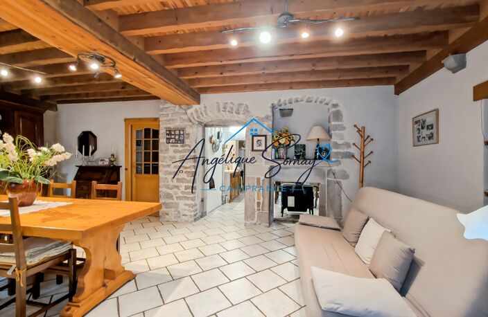 ❤️ COUP DE CŒUR À BAUME-LES-MESSIEURS ! Maison mitoyenne en pierre rénovée, 5 chambres et beaux volumes — photo 2