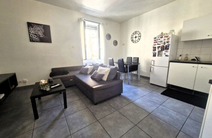 SAINT-ÉTIENNE – T3 58 m² avec stationnement privatif — photo 4
