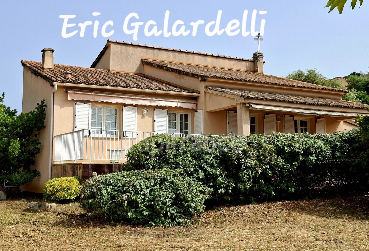 Maison à vendre  : Villa d'exception de 161 m², 6 pièces avec vue mer et potentiel constructible à  PROPRIANO (20) — photo 1