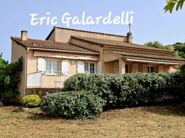 Maison à vendre  : Villa d'exception de 161 m², 6 pièces avec vue mer et potentiel constructible à  PROPRIANO (20) — photo du bien