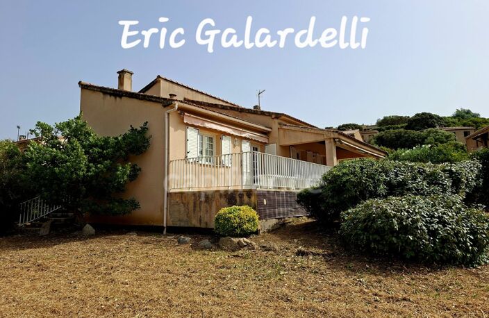 Maison à vendre  : Villa d'exception de 161 m², 6 pièces avec vue mer et potentiel constructible à  PROPRIANO (20) — photo 2