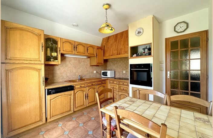 CHUISNES ( 28190) - Maison familiale 102m²,  3 chambres (possibilité d'une quatrième) terrain 1141 m², sous-sol total — photo 5