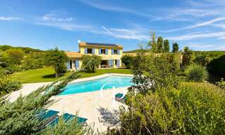 Maison 8 Pièces 233 m² à vendre à Rognes (13840)