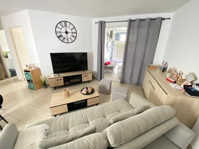Appartement à vendre 3 pièces  (974) — photo du bien