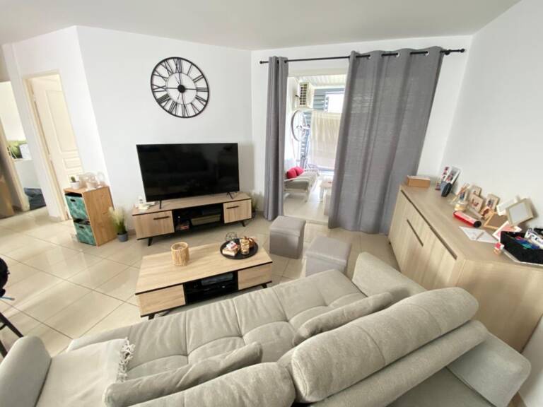 Appartement à vendre 3 pièces  (974) — photo 1