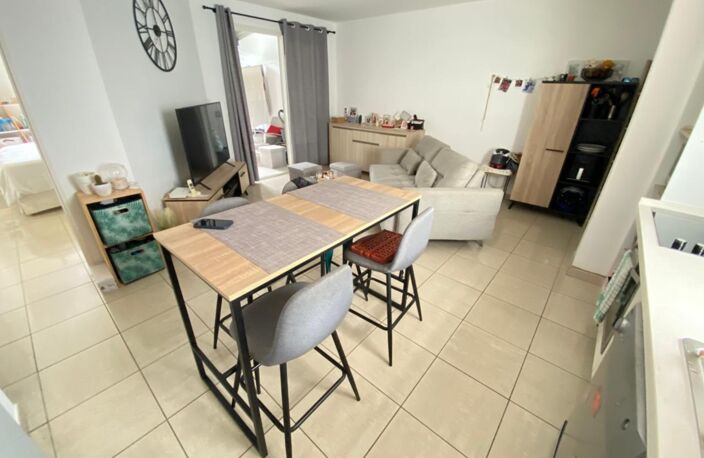 Appartement à vendre 3 pièces  (974) — photo 2