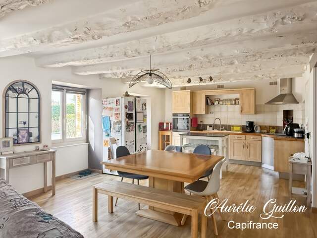 Maison en pierre rénovée de 117 m² – 3 chambres + bureau – Néant-sur-Yvel — photo du bien