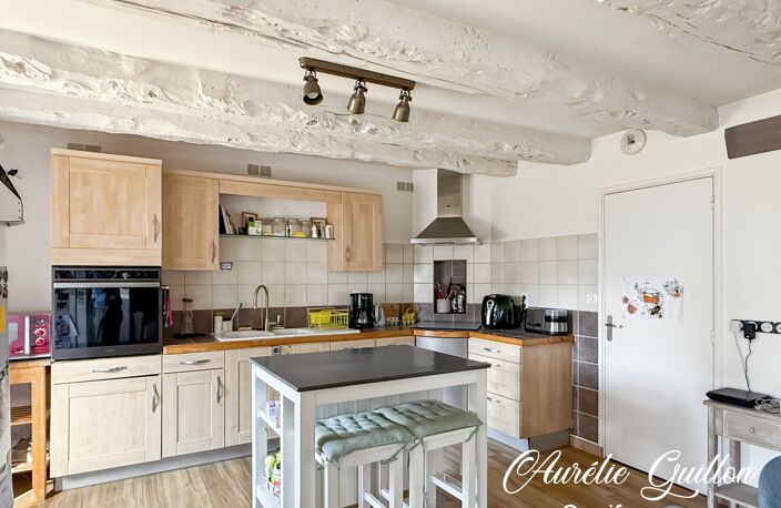 Maison en pierre rénovée de 117 m² – 3 chambres + bureau – Néant-sur-Yvel — photo 2