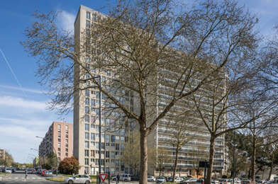 Appartement 4 pièces 873 €