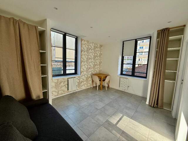 Studio neuf et moderne en résidence sécurisée — photo du bien