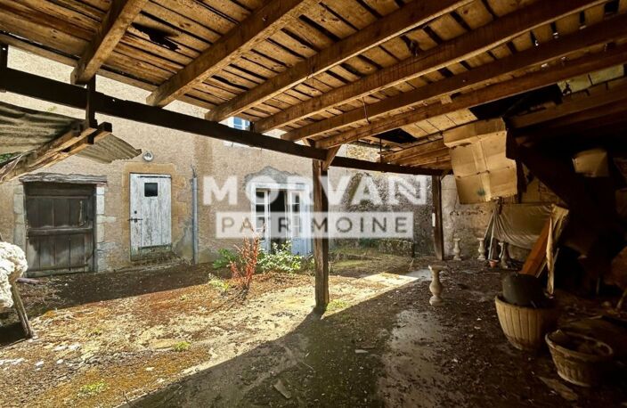 MAISON CENTRE COEUR NIVERNAIS AVEC COUR - AUVENT ET JARDINET — photo 2