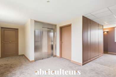 Appartement 3 pièces 233300 €