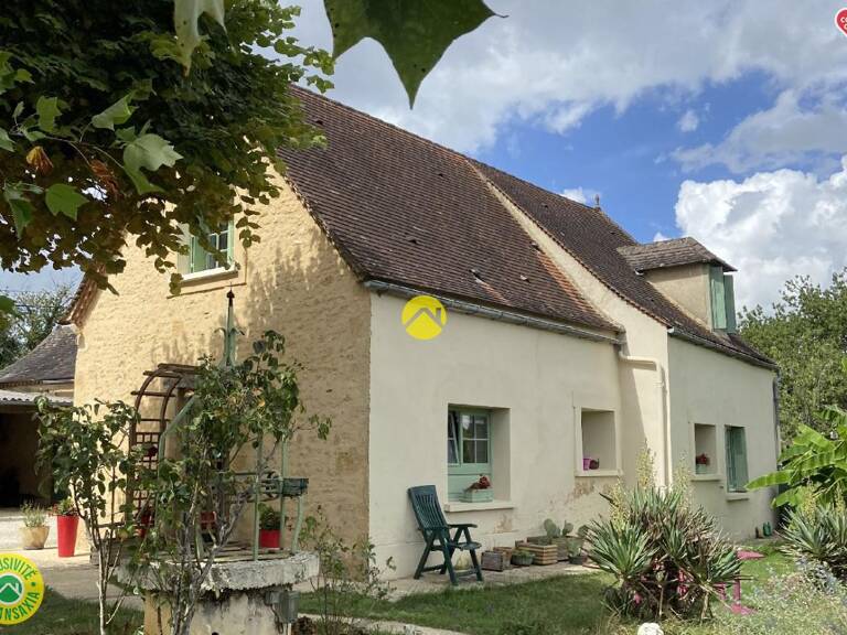 Belle maison en pierre — photo 1