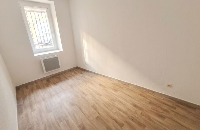 TAVEL – Appartement T3 en rez-de-chaussée dans résidence sécurisée — photo 5
