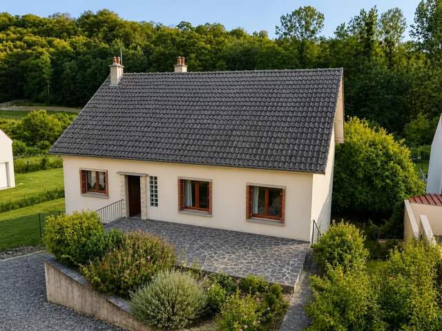 Maison de 7 pièces de 134 m² à Pont-Sainte-Maxence — photo du bien
