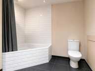 Appartement 2 pièces de 50 m² situé à Paris — photo 4
