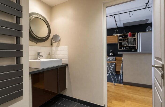 Appartement 2 pièces de 50 m² situé à Paris — photo 5