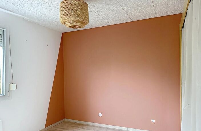 Maison rénovée de 93,68 m² avec jardin, terrasse, garage — photo 5