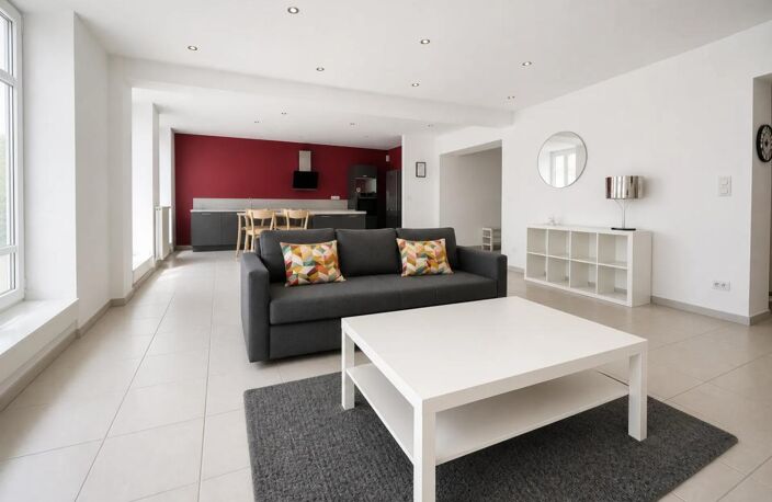 Appartement de 4 pièces de 107 m² à Saint-Étienne — photo 4