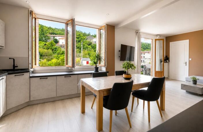 Appartement 3 pièces de 87 m² à Rive-de-Gier — photo 2