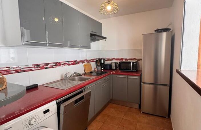 Appartement À Vendre — photo 2
