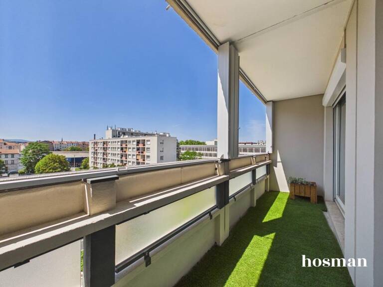 Lumineux appartement T3 de 71,64 m² - balcon - belle vue dégagée - Rue Hippolyte Kahn, Villeurbanne — photo 1