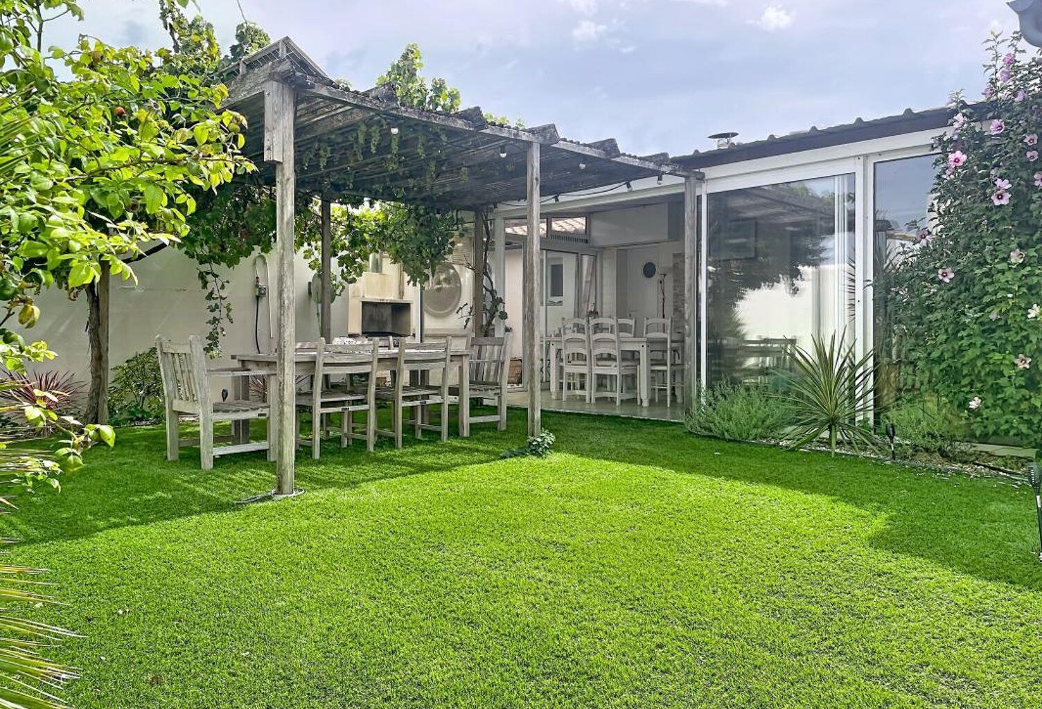 Maison de plain-pied avec annexe au Bois-Plage-en-Ré — photo 1