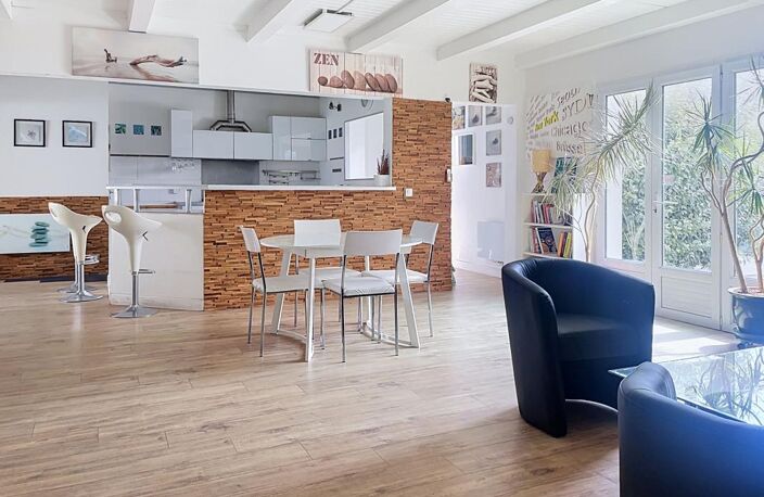 Maison de plain-pied avec annexe au Bois-Plage-en-Ré — photo 2