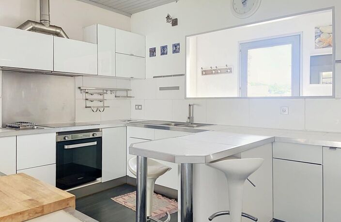 Maison de plain-pied avec annexe au Bois-Plage-en-Ré — photo 5