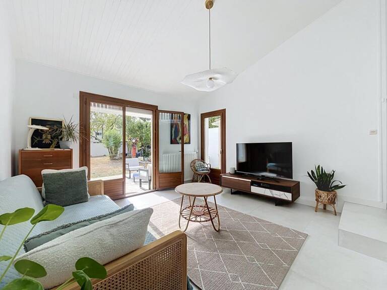 Maison À Vendre la rochelle — photo 1