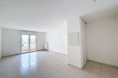 Appartement 2 pièces 587 €