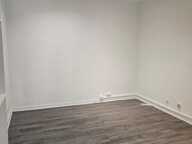 Bien Commercial 70m²+ maison rdc T3 49m² À Vendre — photo 3