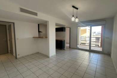 Appartement 3 pièces 850 €