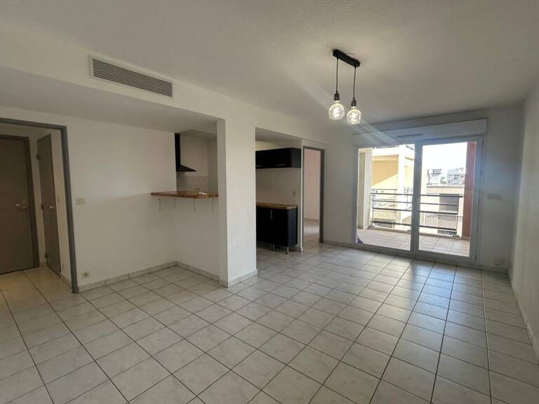 Appartement T3 - Terrasse - Garage — photo 1